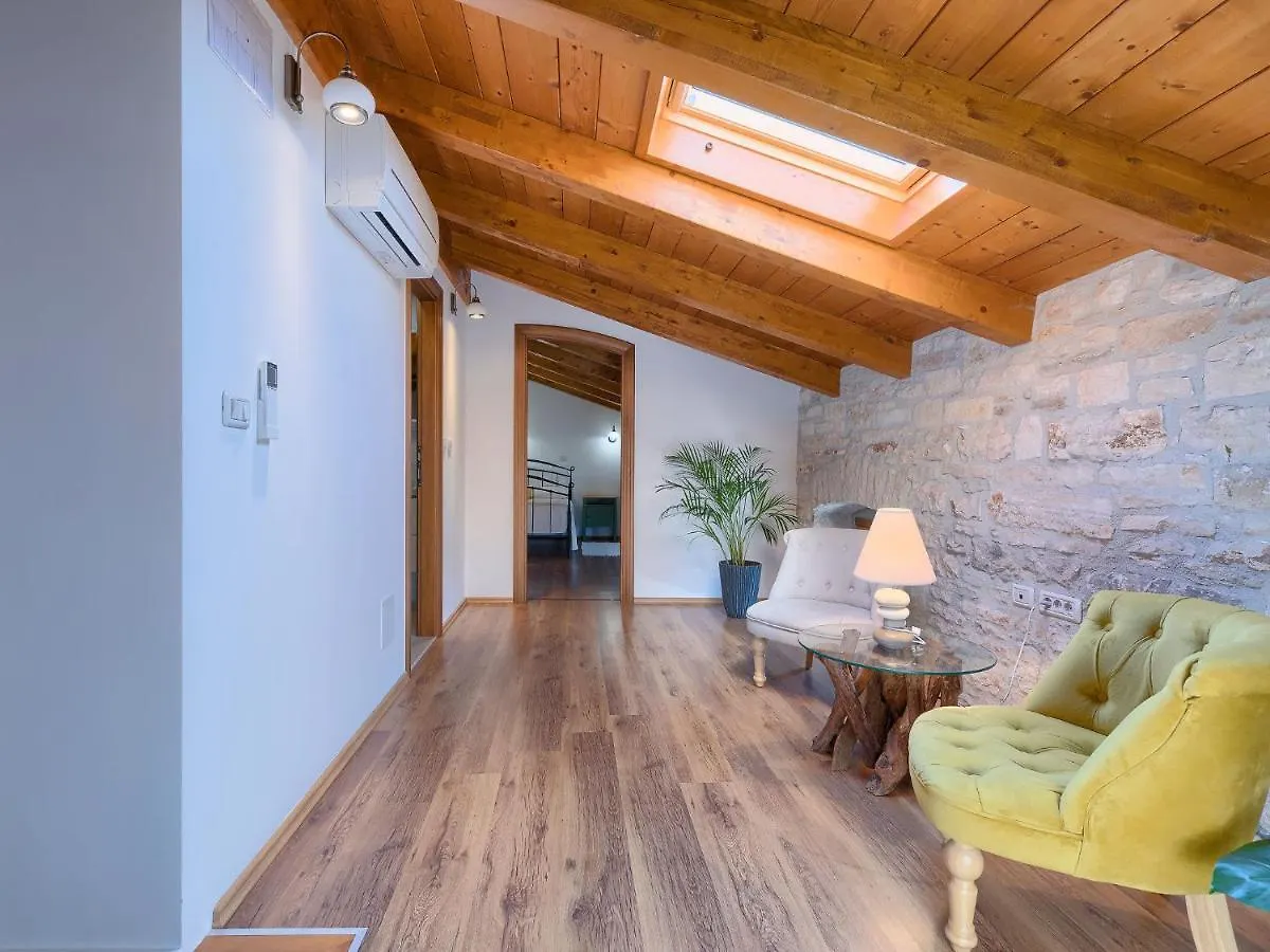 Holiday Home Juste & Roza By Interhome Žminj